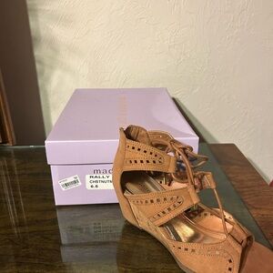 New Madden Girl Wedge Heels Size 6.5M in Brown